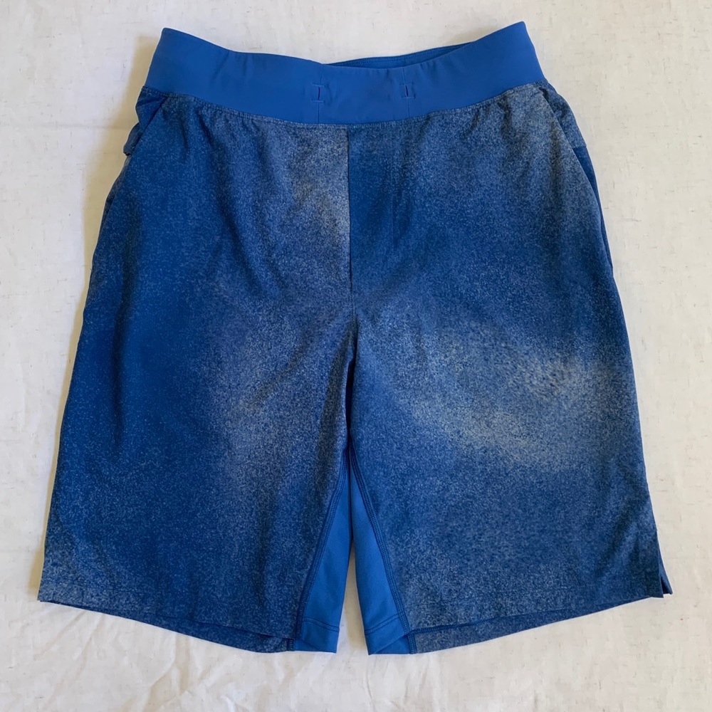 Lululemon T.H.E. 9” LINED Shorts - SMALL